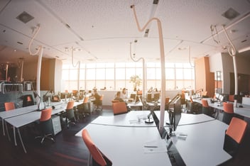promote-collaboration-through-office-furniture